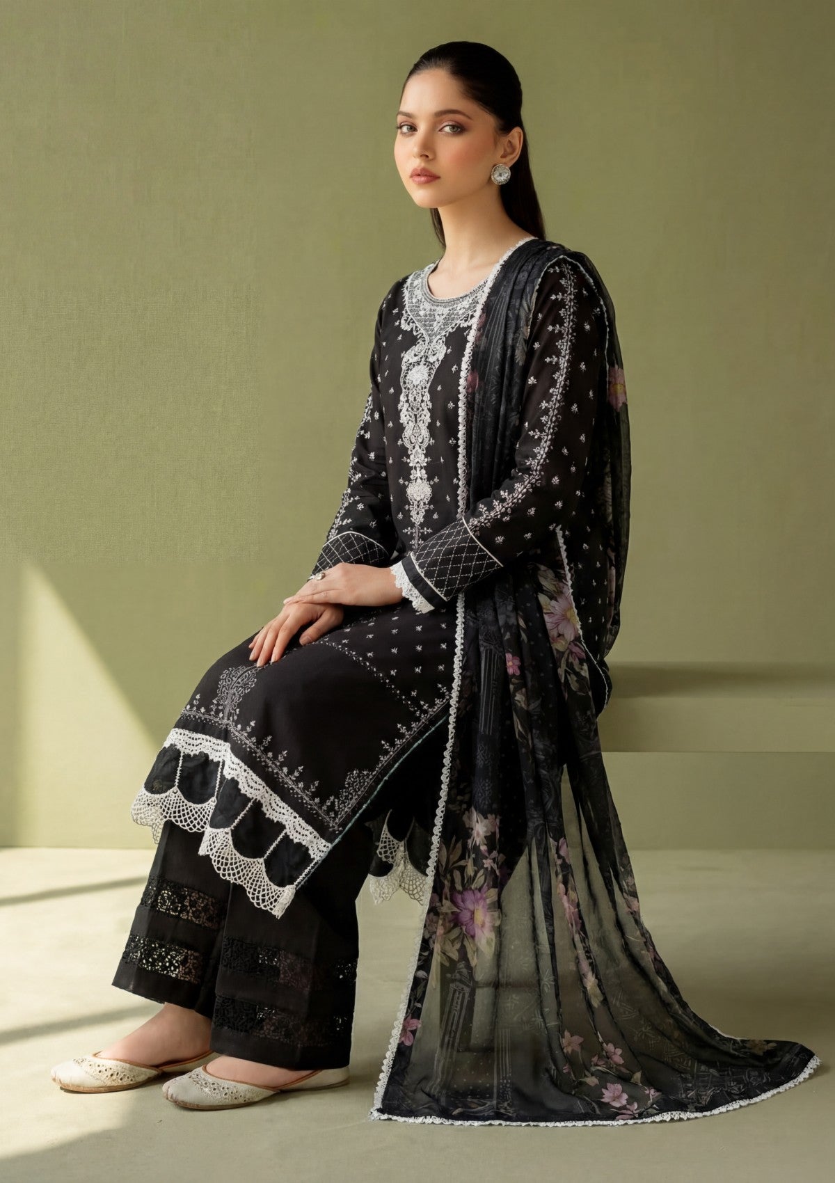 D#09 - JET BLACK - Aireen Lawn 26