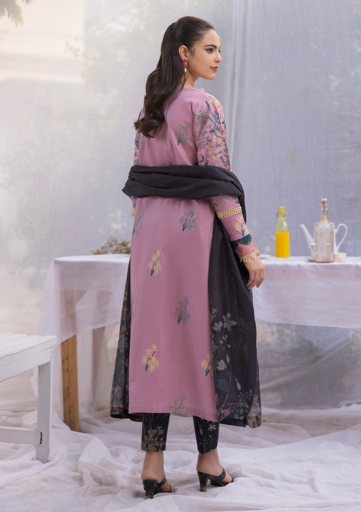 RM#14 - 3 pc - Embroidered - Muse Era - Luxury Lawn 25