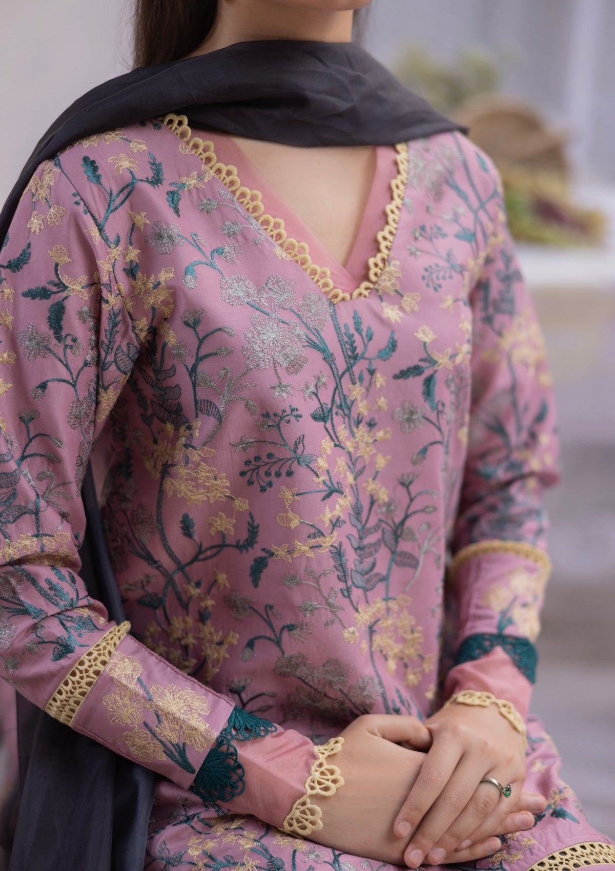 RM#14 - 3 pc - Embroidered - Muse Era - Luxury Lawn 25