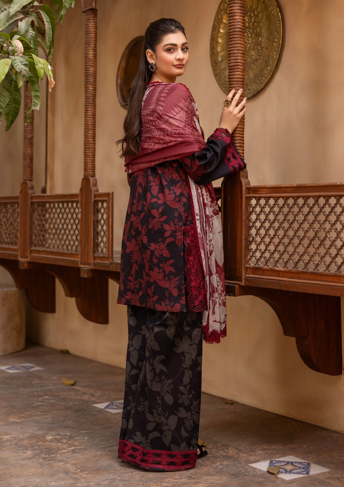 RPM#03 - Jet Black - 3 pc - Printed & Embroidered - Print Melody 25 - Lawn