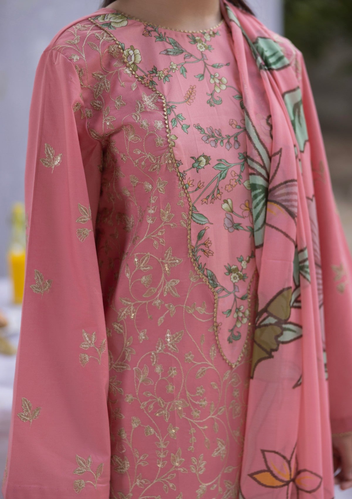 RM#15 - 3 pc - Embroidered - Muse Era - Luxury Lawn 25