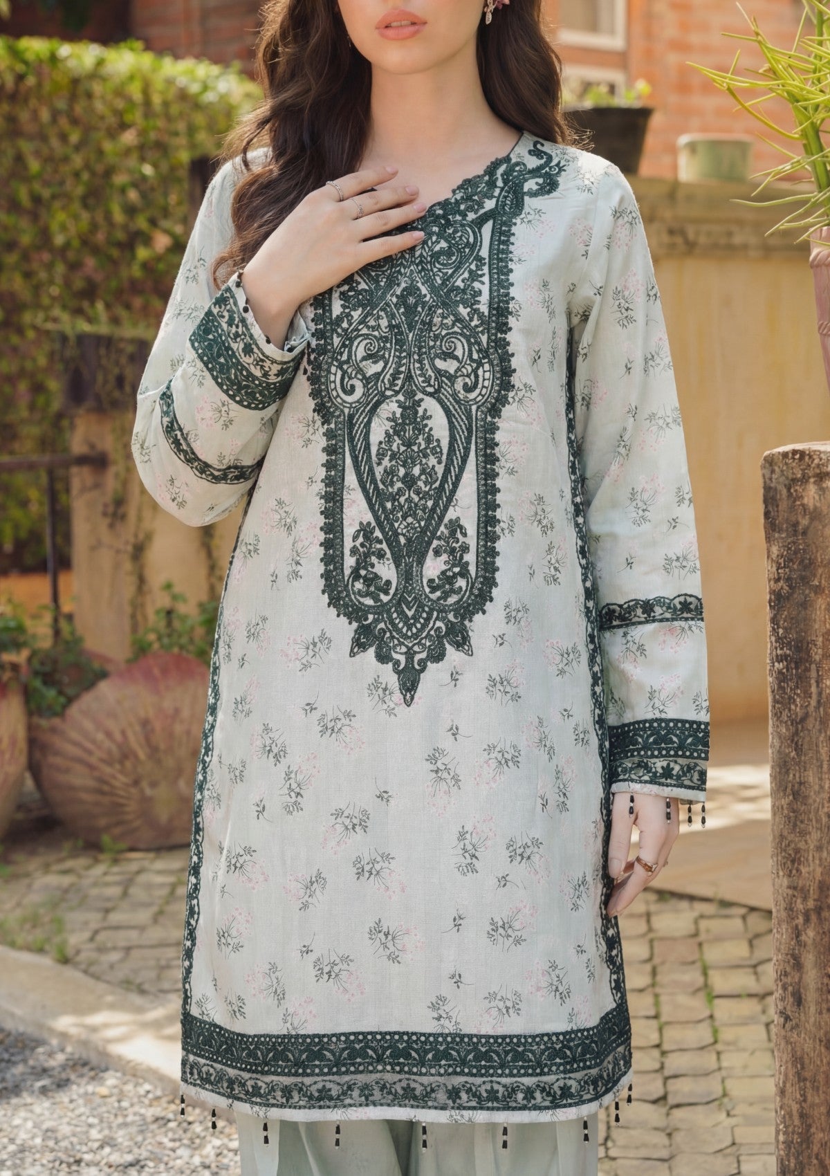 RRC#05 - Mint Green - Rivaa Lawn 26