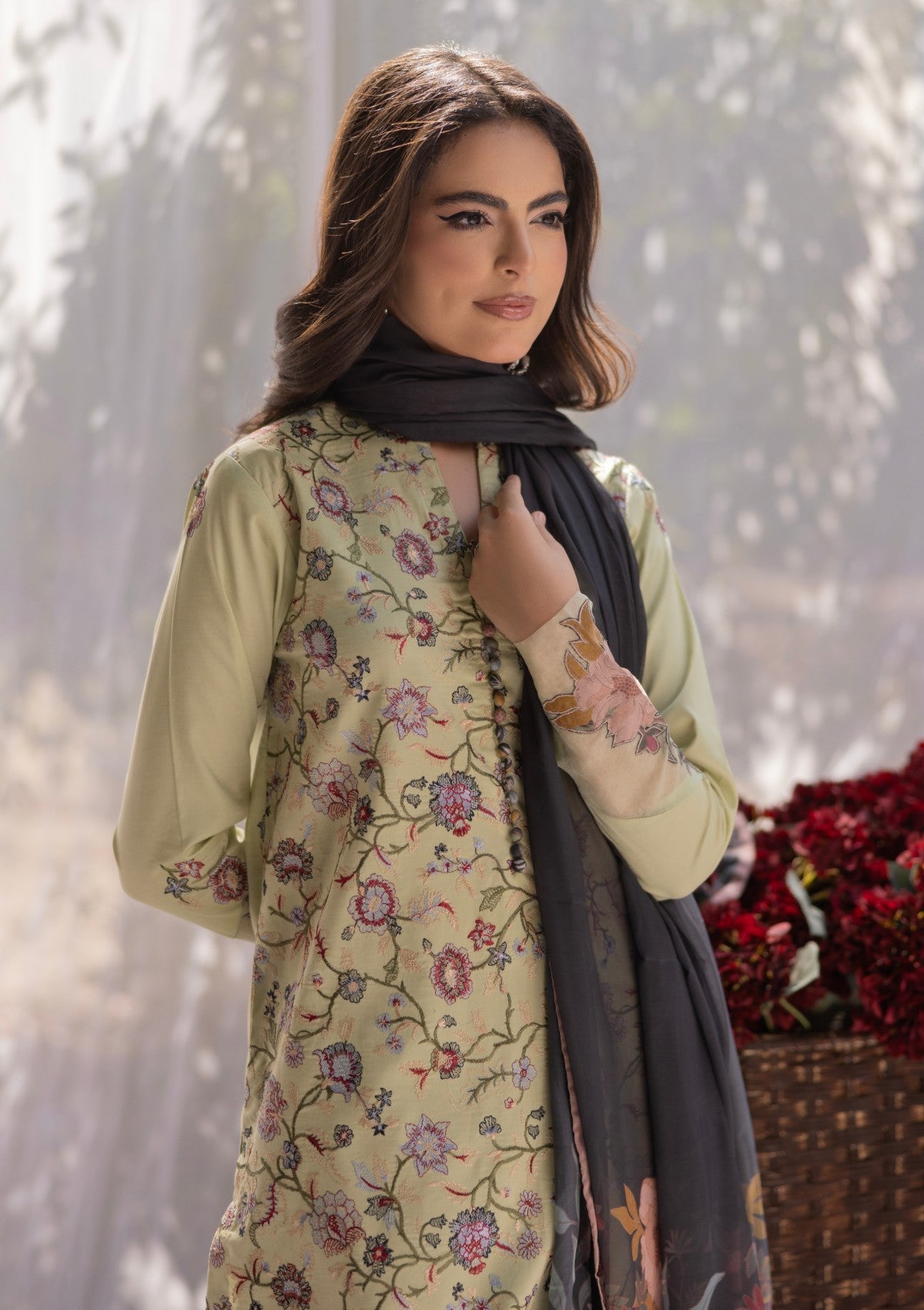 RM#03 - 3 pc - Embroidered - Muse Era - Luxury Lawn 25