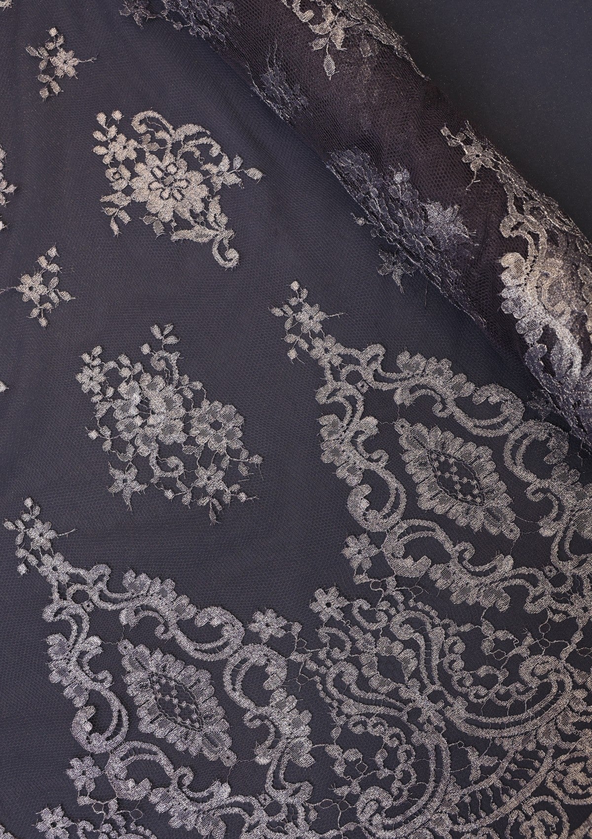 French Resham Chantilly Lace - FCE#448