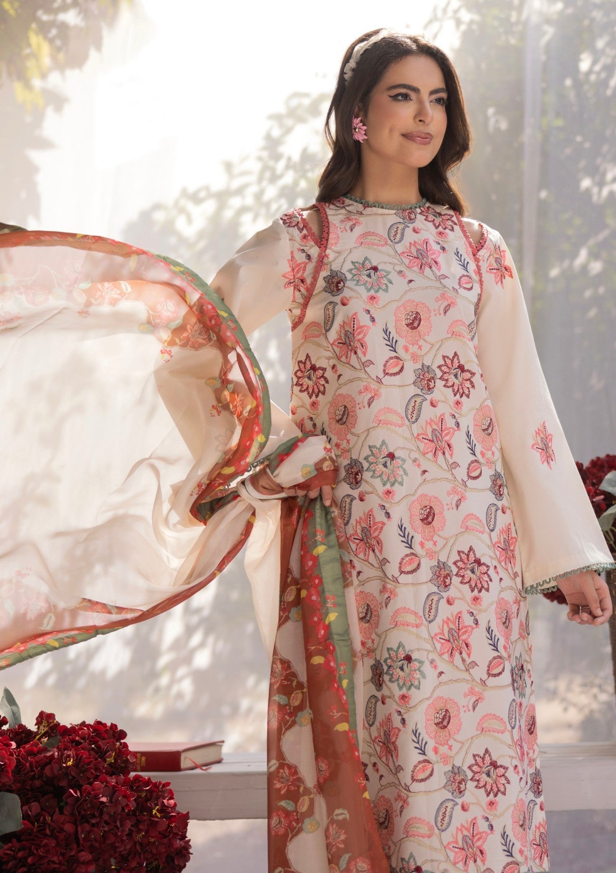 RM#04 - 3 pc - Embroidered - Muse Era - Luxury Lawn 25