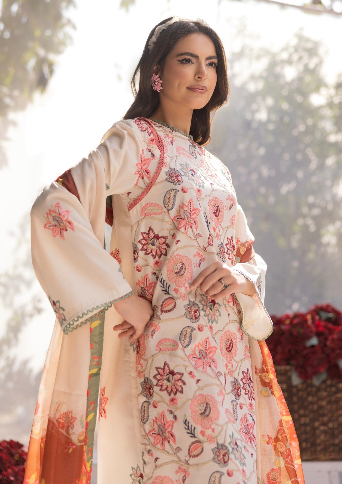 RM#04 - 3 pc - Embroidered - Muse Era - Luxury Lawn 25