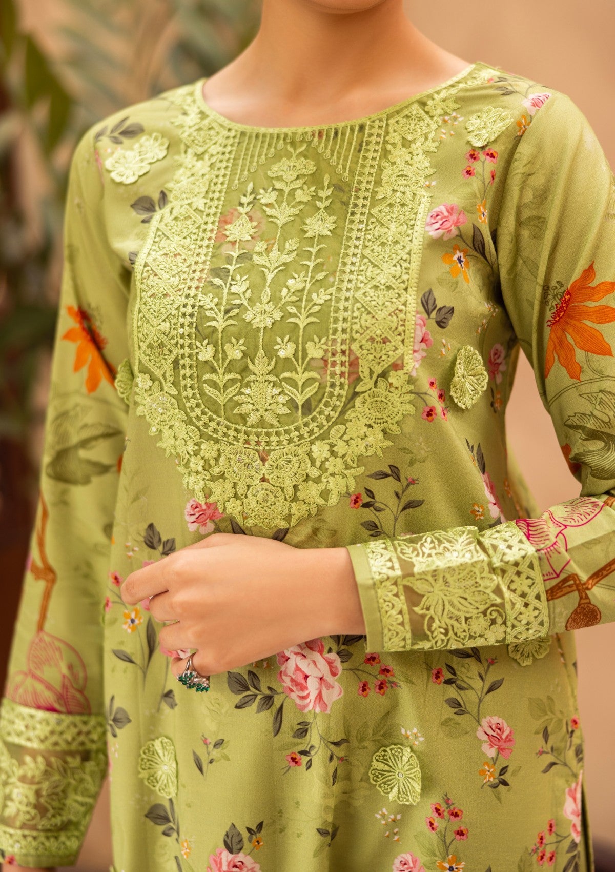 RPM#07 - Apple Green - 3 pc - Printed & Embroidered - Print Melody 25 - Lawn