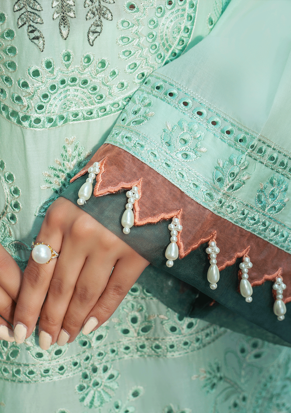 Lawn Collection - Rubaaiyat - Chikankari - RC#2