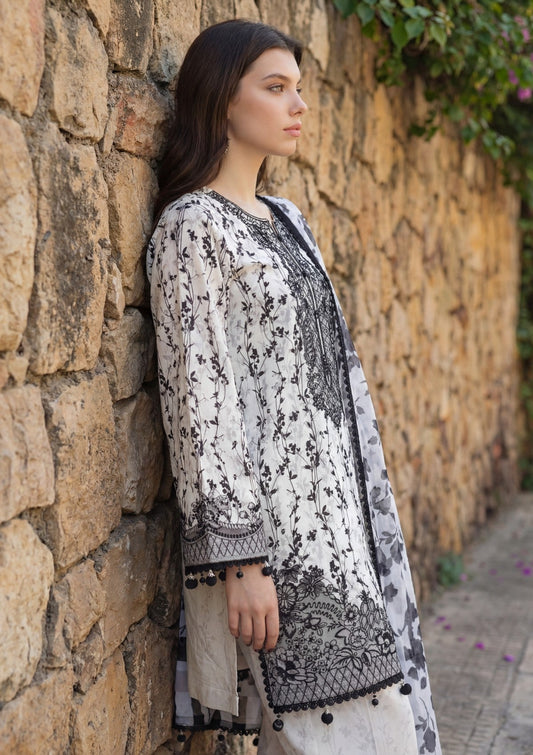 RRC#03 - Floral White - Rivaa Lawn 26