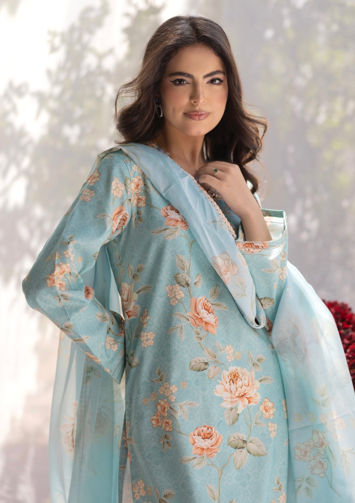 RM#01 - 3 pc - Embroidered - Muse Era - Luxury Lawn 25