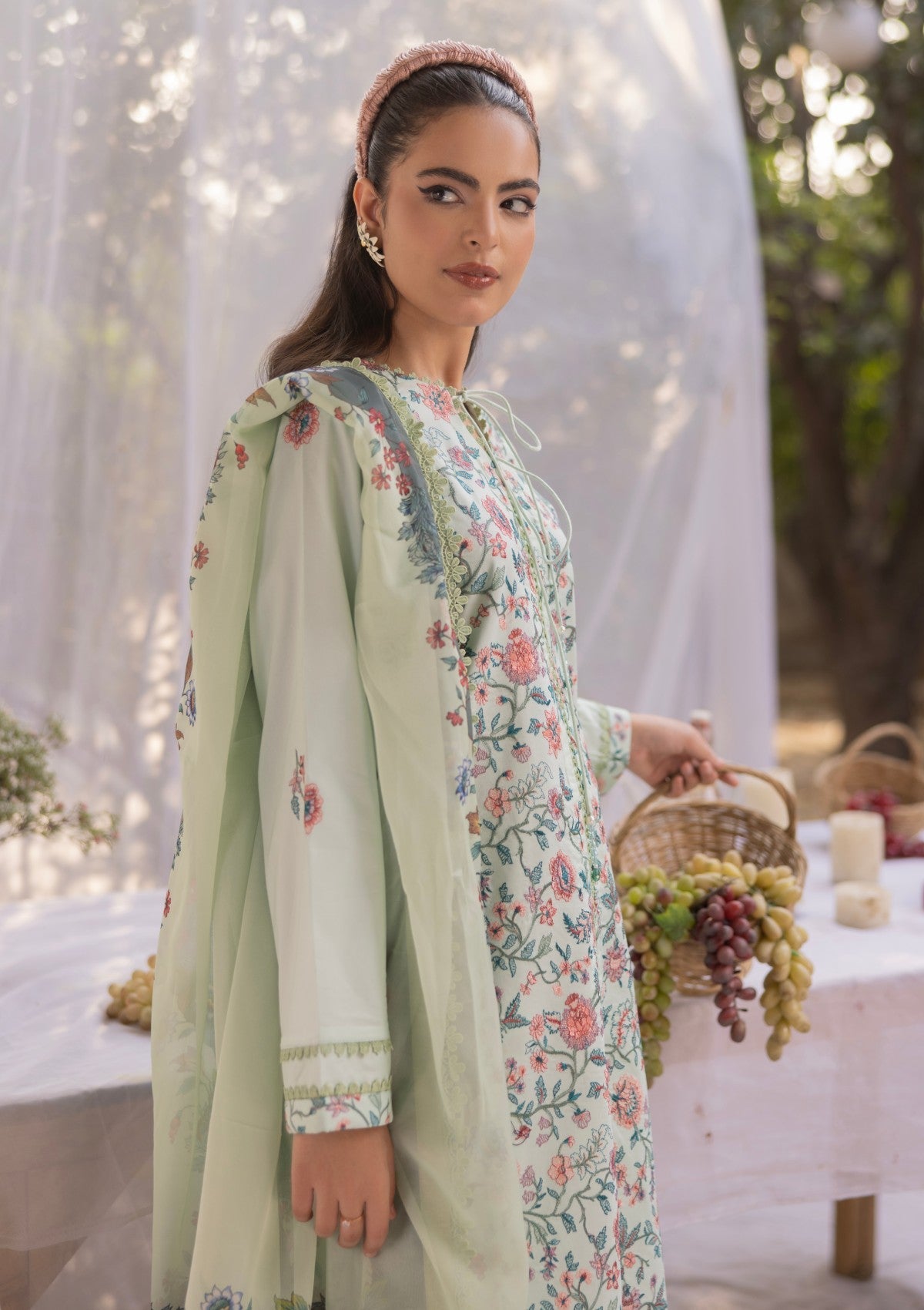 RM#08 - 3 pc - Embroidered - Muse Era - Luxury Lawn 25