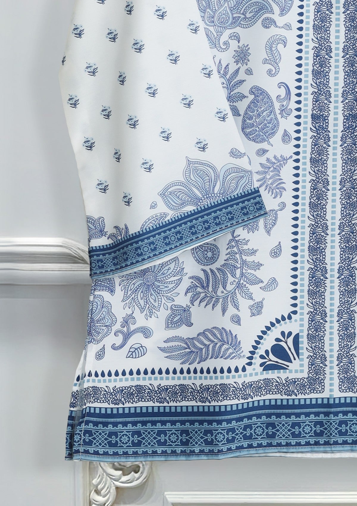 D#12 - W White - Pret - Co-Ord Set - Silk