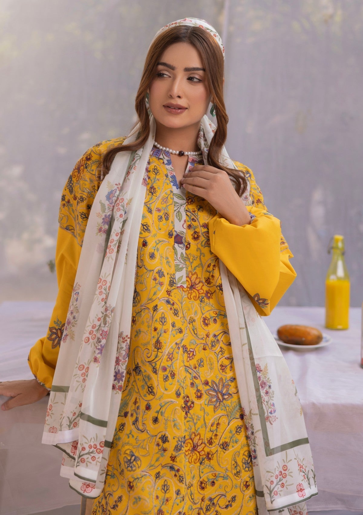 RM#09 - 3 pc - Embroidered - Muse Era - Luxury Lawn 25