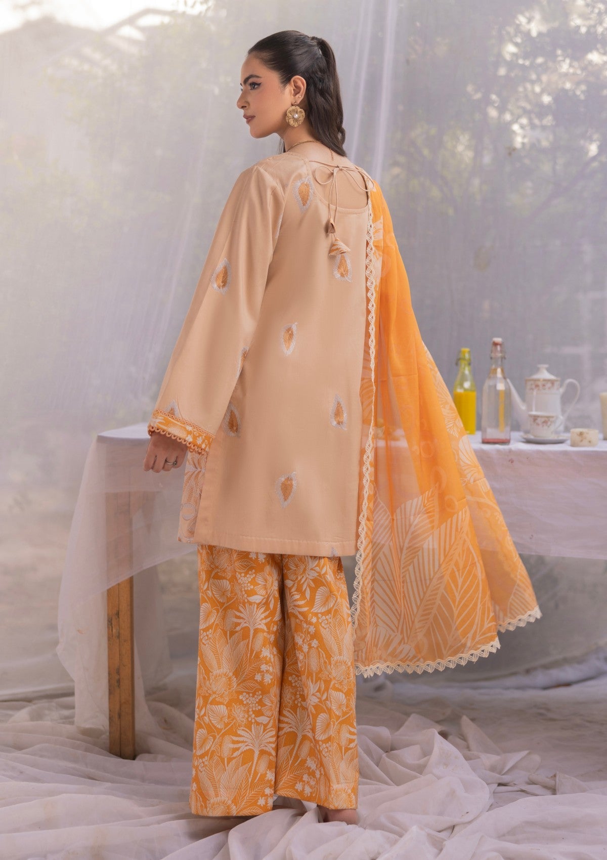RM#10 - 3 pc - Embroidered - Muse Era - Luxury Lawn 25