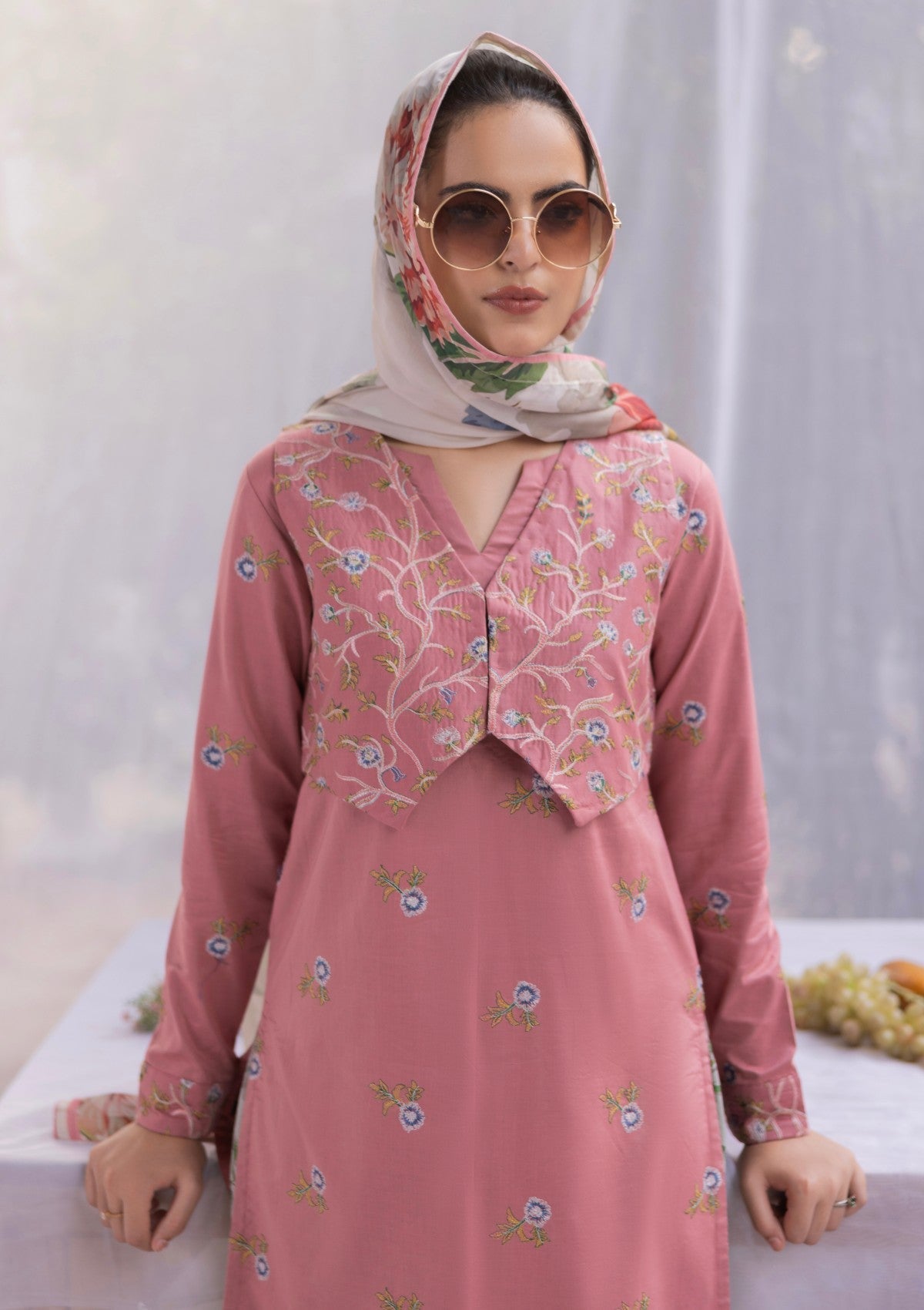 RM#13 - 3 pc - Embroidered - Muse Era - Luxury Lawn 25