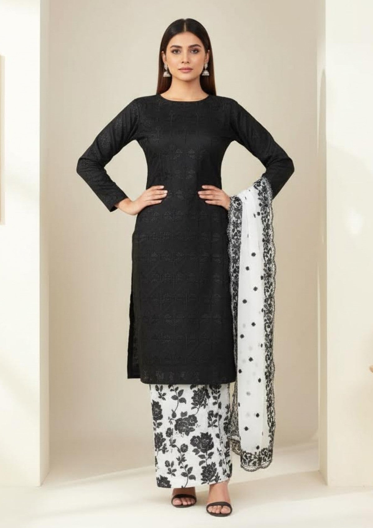 D#17 - B White - 3 pc - Printed Embroidered - R Prints Lawn 26