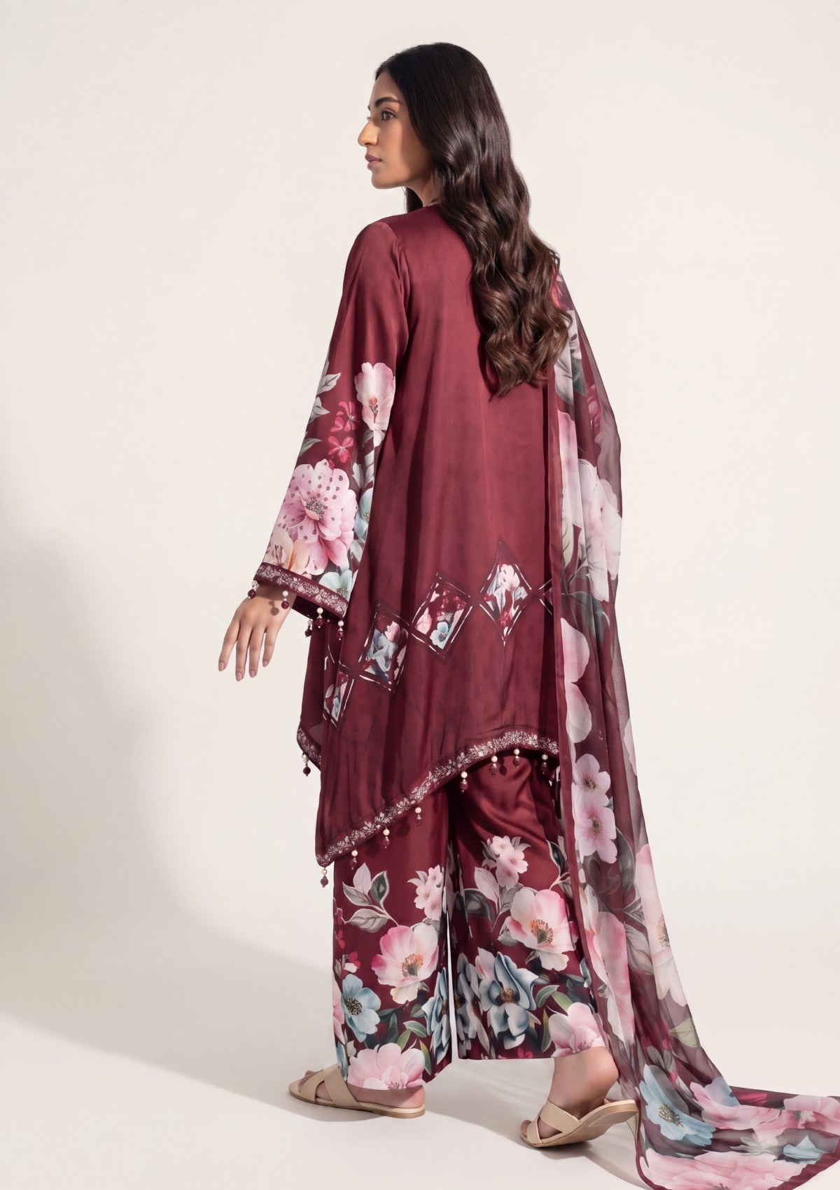 MAROON - Silk Volume III 26