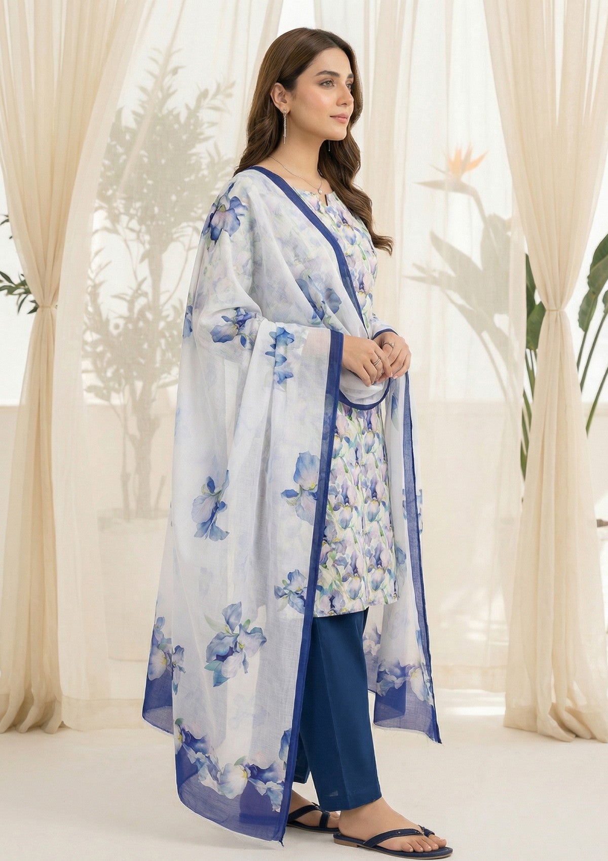 R Prints Lawn 26 Volume 3 - D#39 - Z White