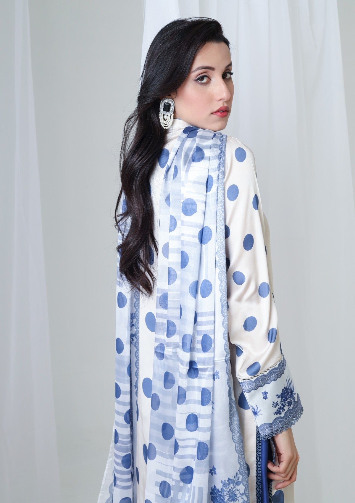 RPS# 04 - 3 pc - Printed - Volume 1 - Silk