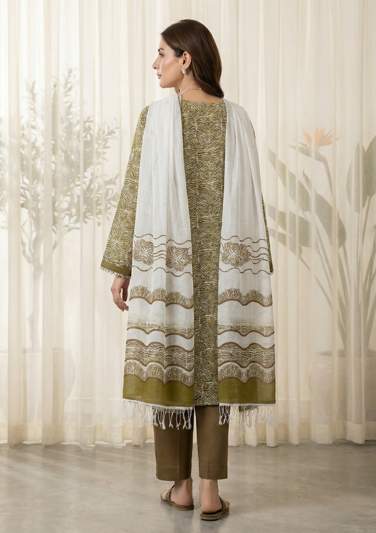 R Prints Lawn 26 Volume 3 - D#43 - M Green