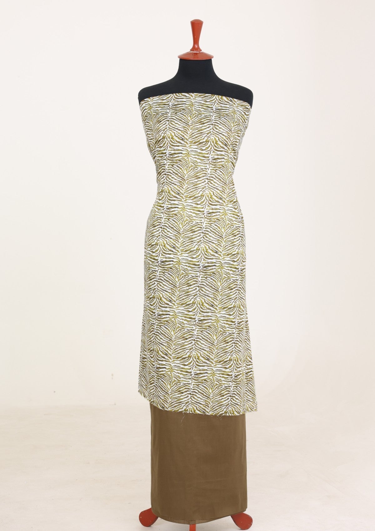 R Prints Lawn 26 Volume 3 - D#43 - M Green
