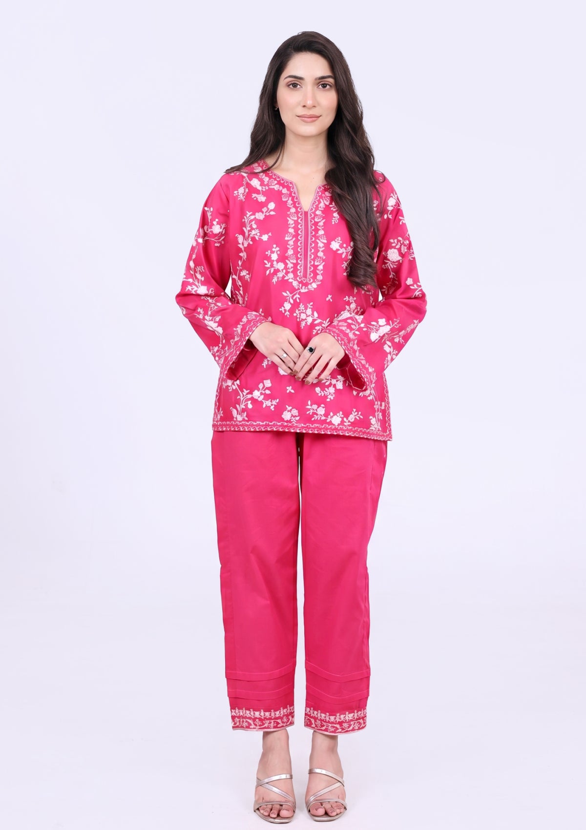 Ready to Wear - Summer 26- SEM#04 - Shocking Pink