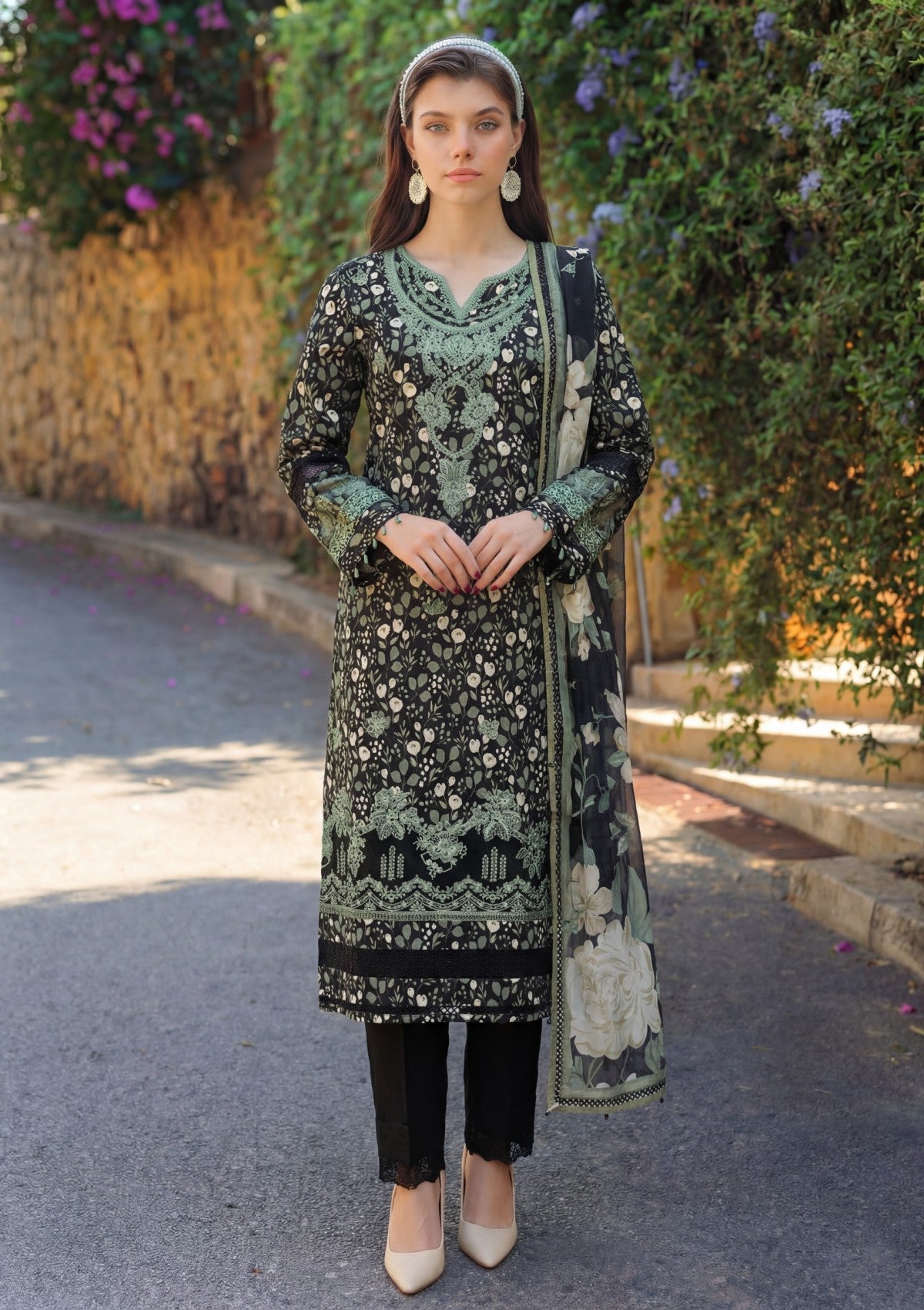 RRC#04 - Smoky Black - Rivaa Lawn 26