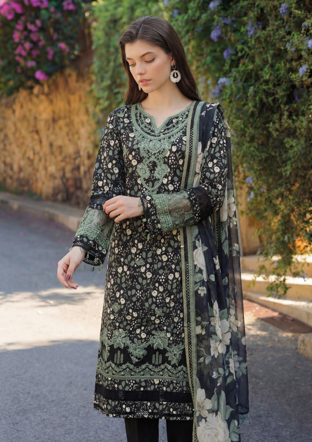 RRC#04 - Smoky Black - Rivaa Lawn 26