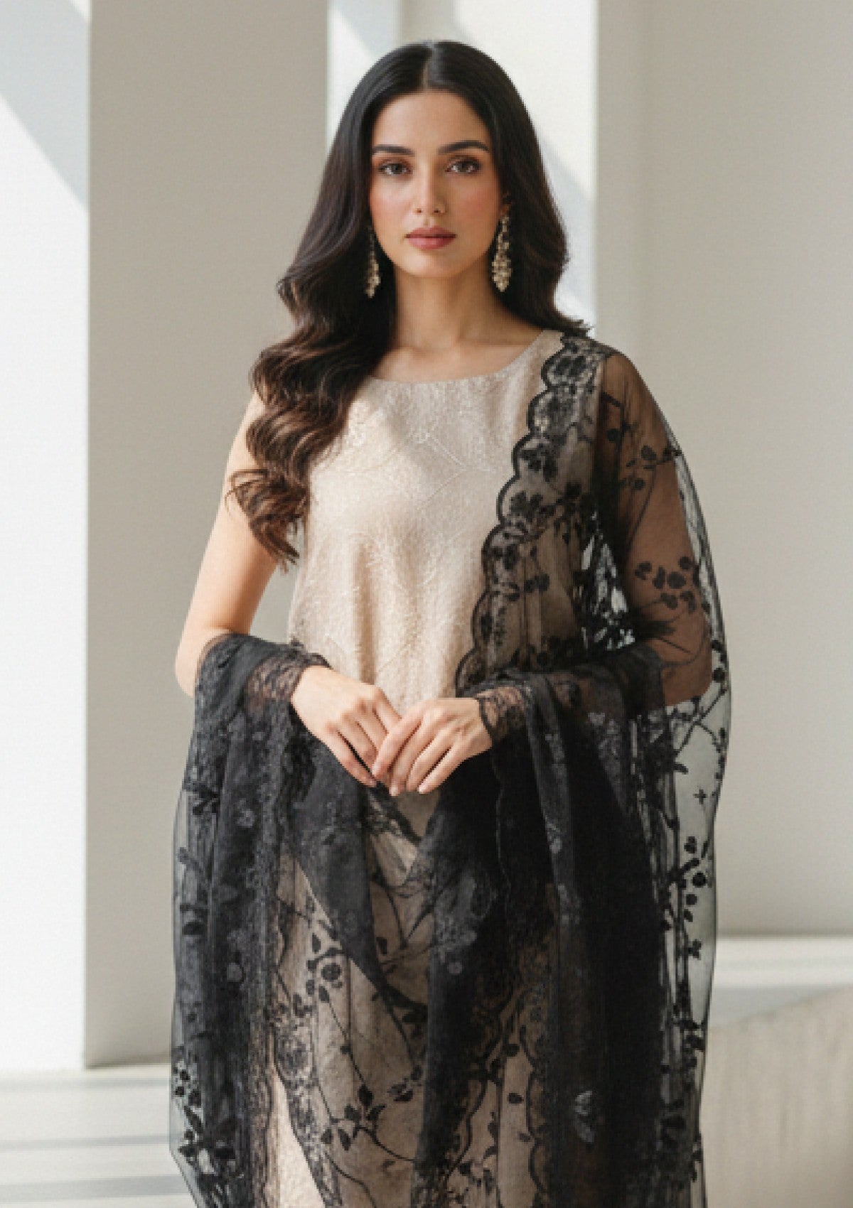 D#19 - Black - 3 pc - Printed Embroidered - R Prints Lawn 26