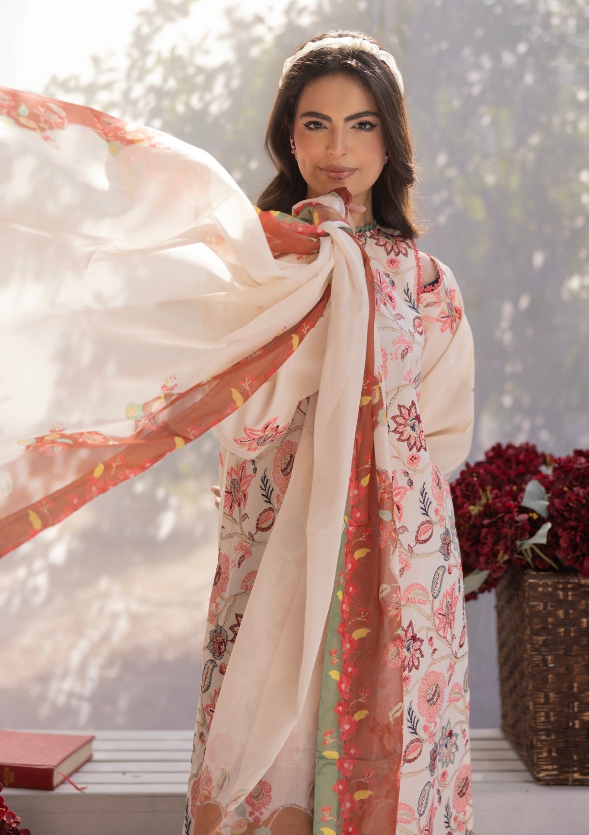 RM#04 - 3 pc - Embroidered - Muse Era - Luxury Lawn 25