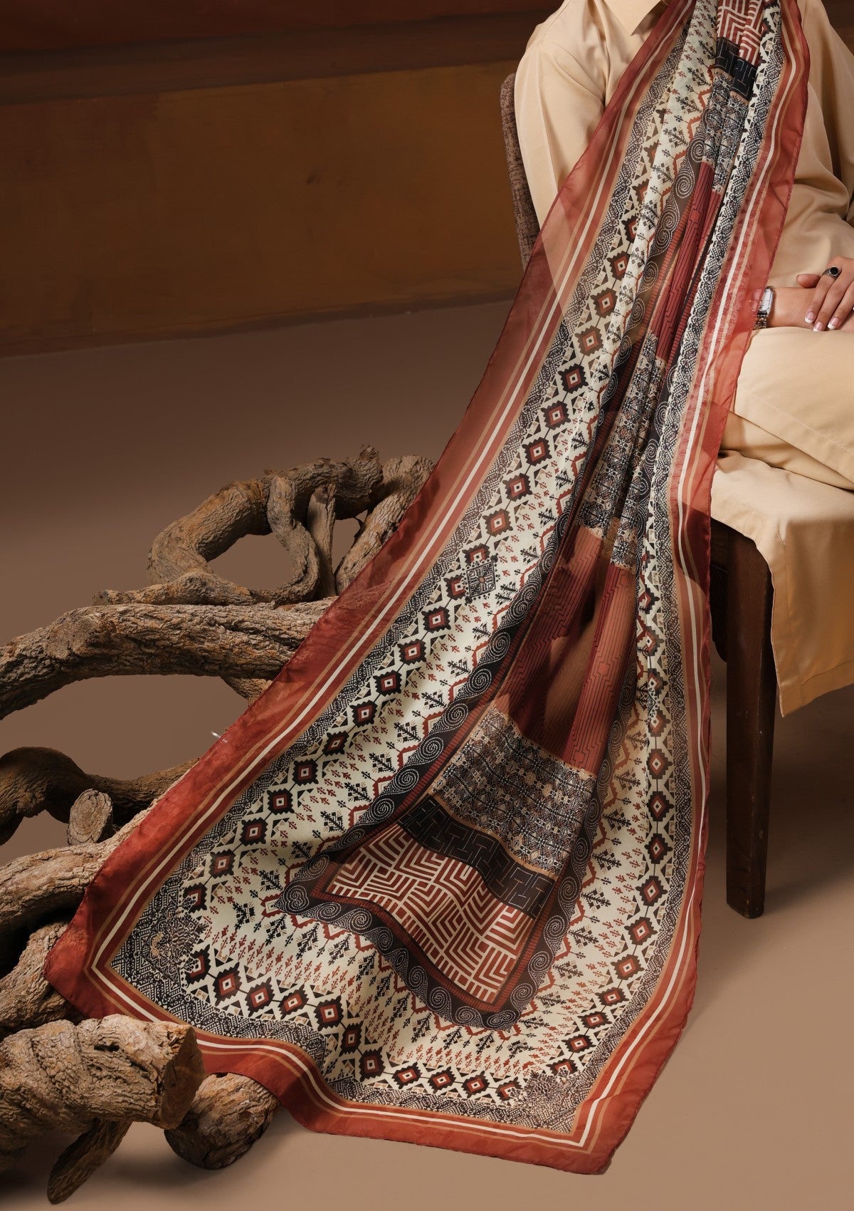 Odhnis & Stoles - Khaak-e-Hunar