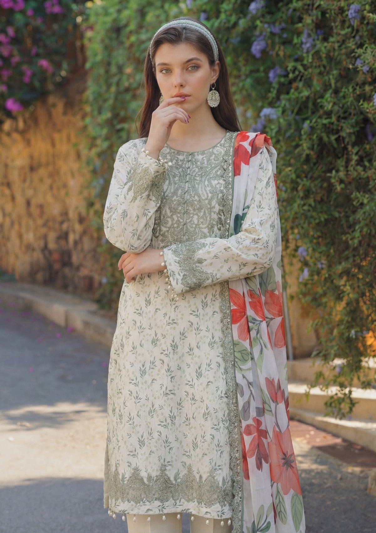 RRC#02 - Beige - Rivaa Lawn 26