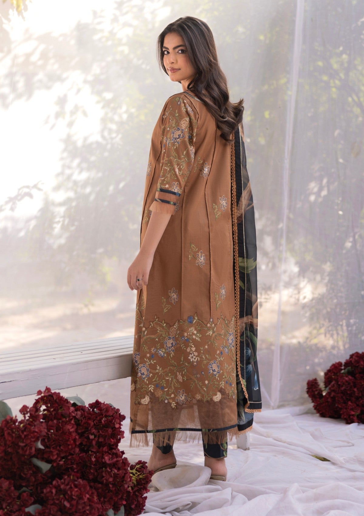 RM#07 - 3 pc - Embroidered - Muse Era - Luxury Lawn 25