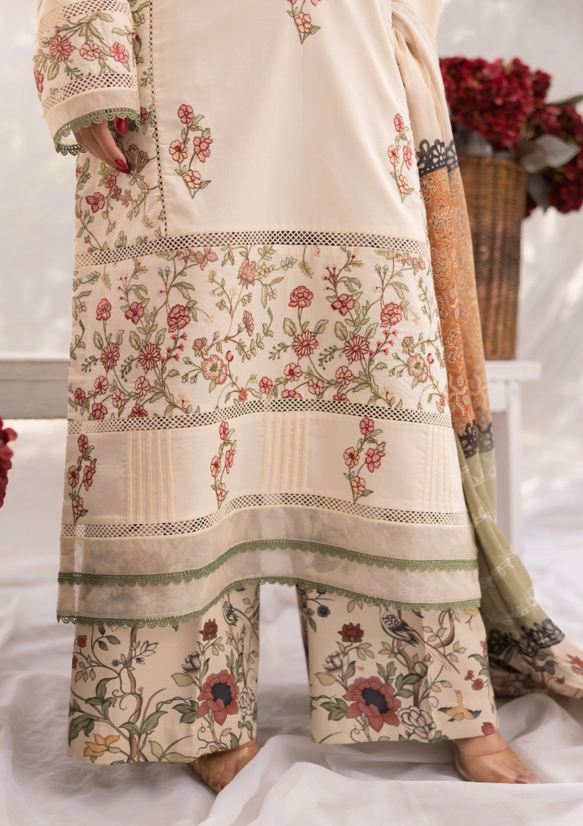 RM#12 - 3 pc - Embroidered - Muse Era - Luxury Lawn 25