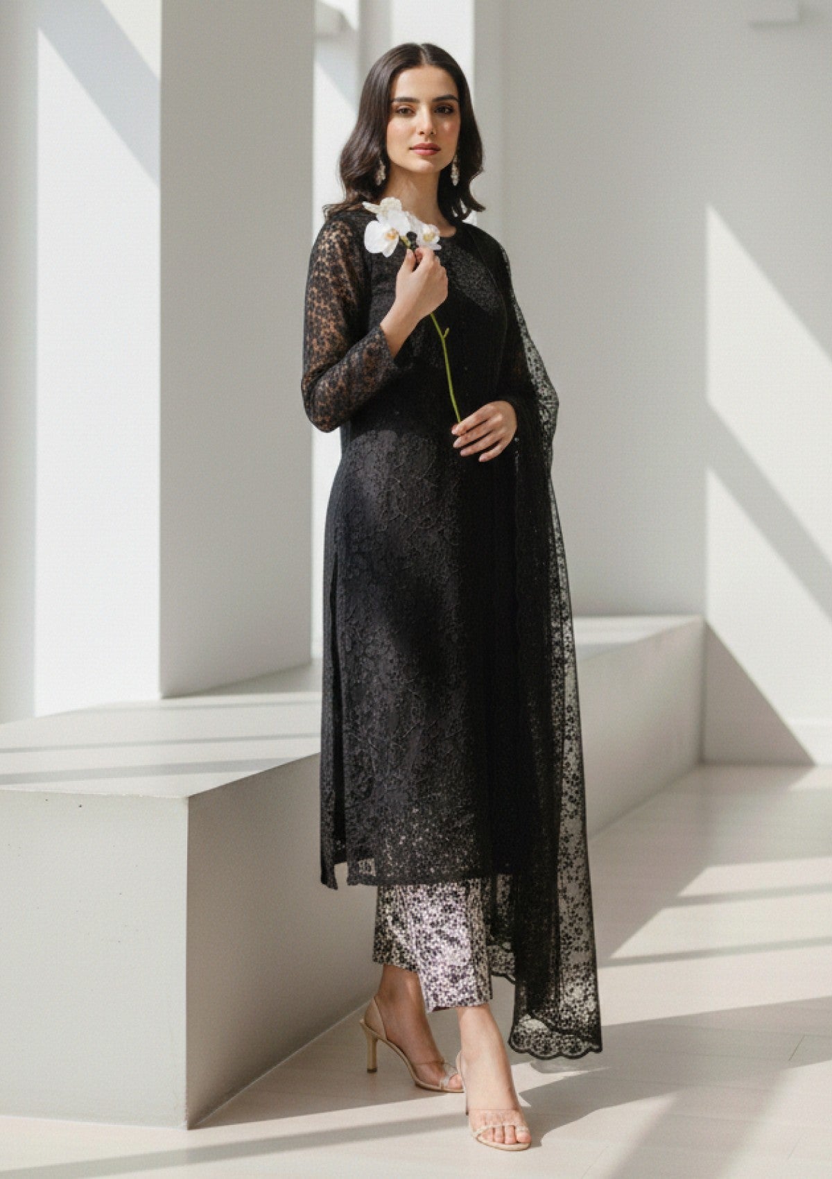 D#21 - B White - 3 pc - Printed Embroidered - R Prints Lawn 26