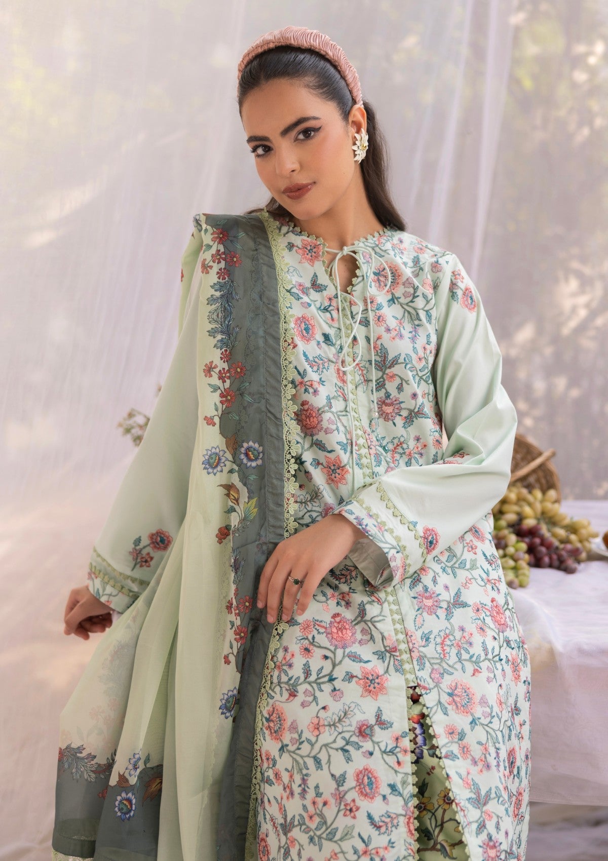 RM#08 - 3 pc - Embroidered - Muse Era - Luxury Lawn 25