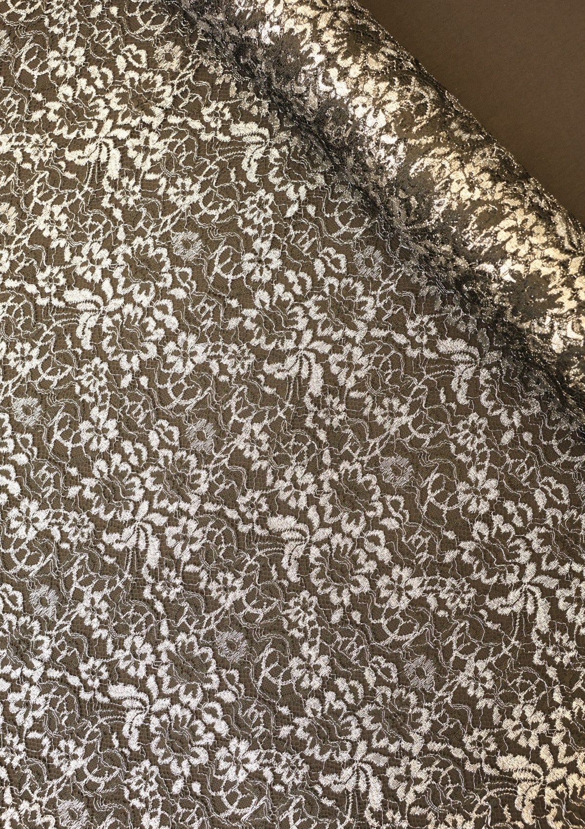 French Resham Chantilly Lace - FCE#443