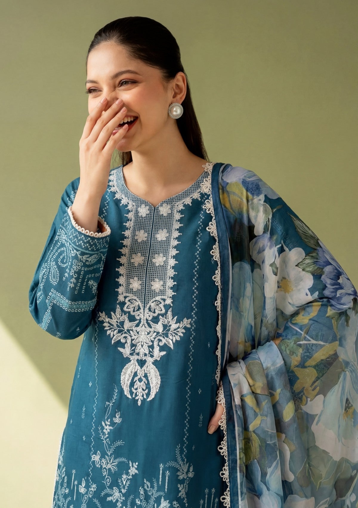 D#01 - ELECTRIC BLUE - Aireen Lawn 26