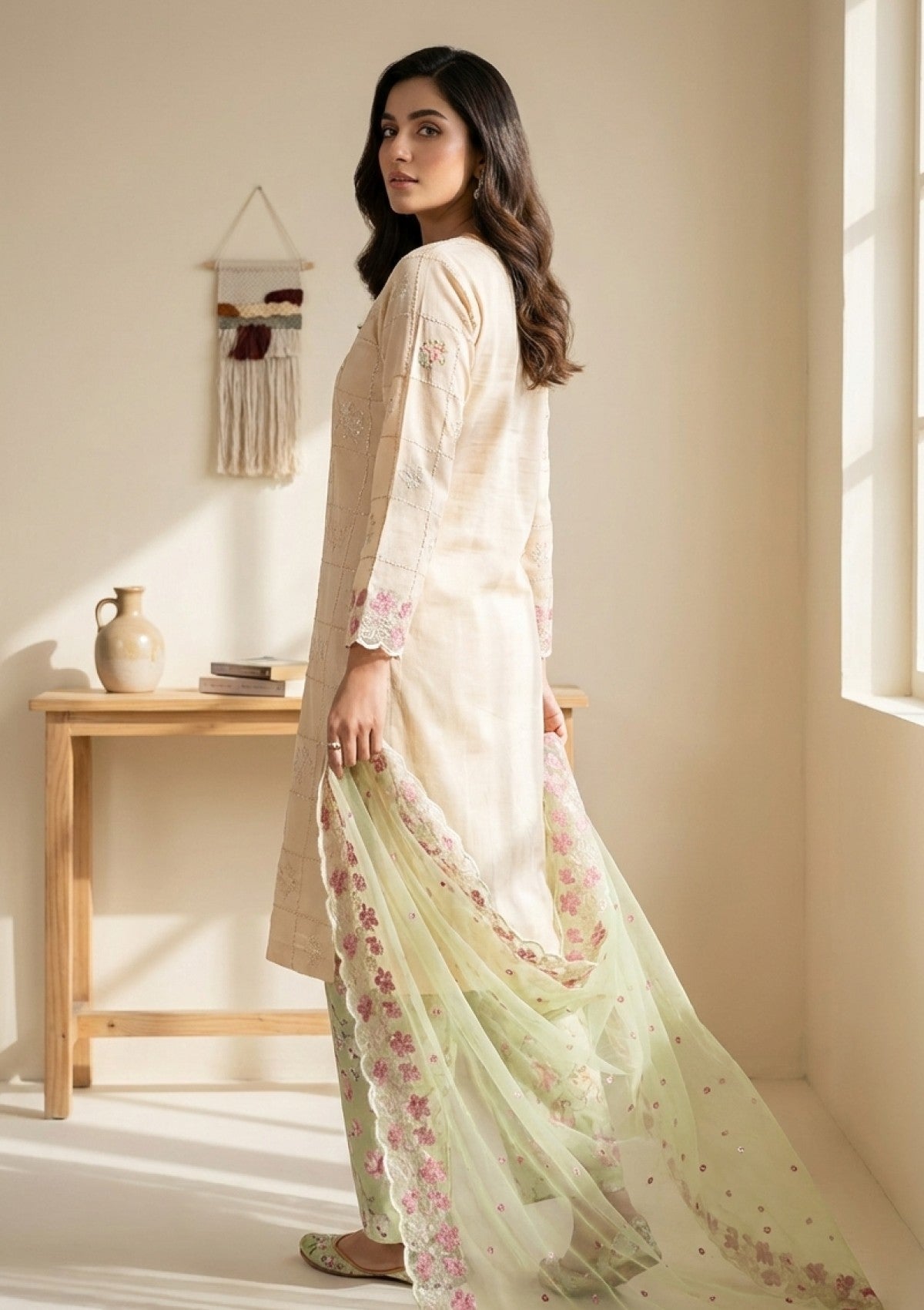 D#16 - Pista - 3 pc - Printed Embroidered - R Prints Lawn 26