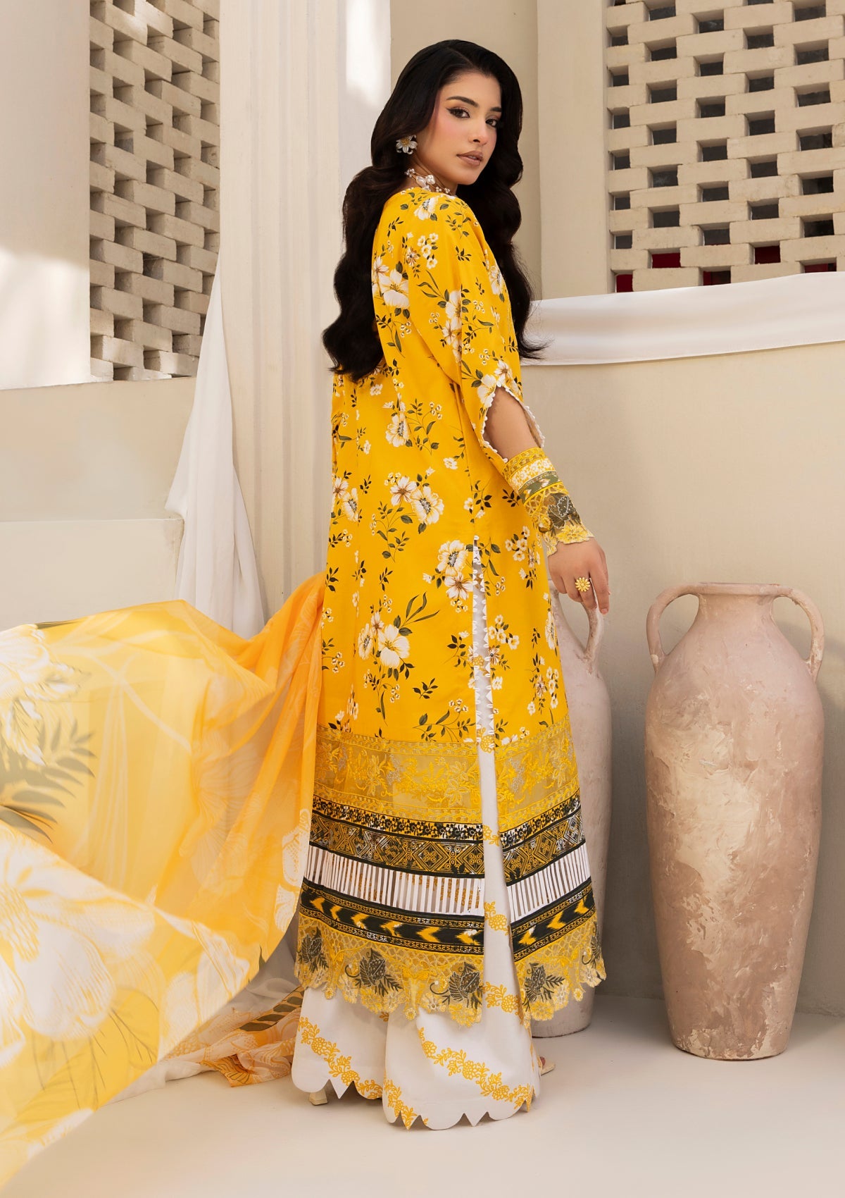 INAYA - Signature Lawn 26