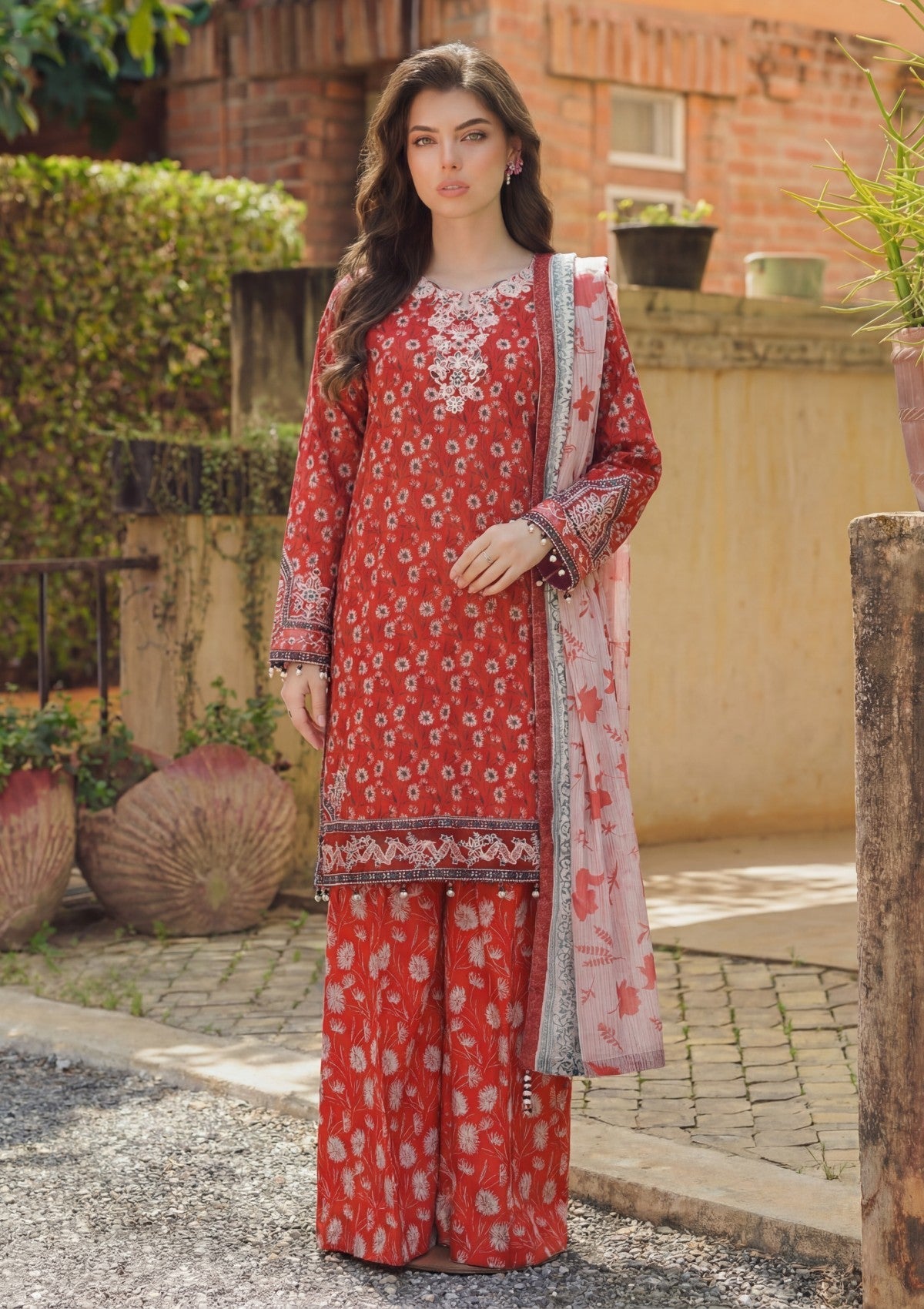 RRS#05 - Red Vermilion - Rivaa Lawn 26